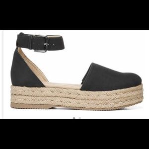 Naturalizer Women's Waverly Black 8.5 US